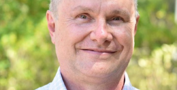 Headshot of Director Prof. Andrew Rohl